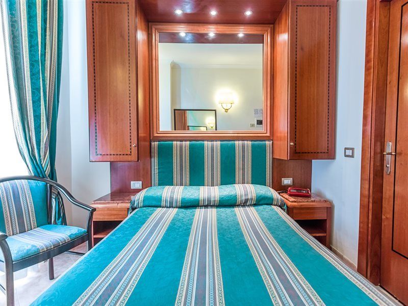Raeli Hotel Floridia Rome Exterior photo